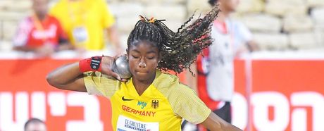 Podcast-Folge mit Nina Ndubuisi